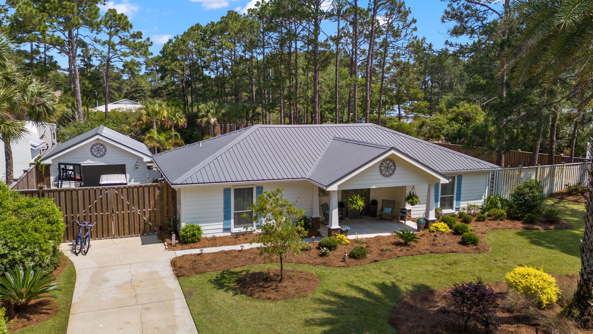 10 Fairway Drive