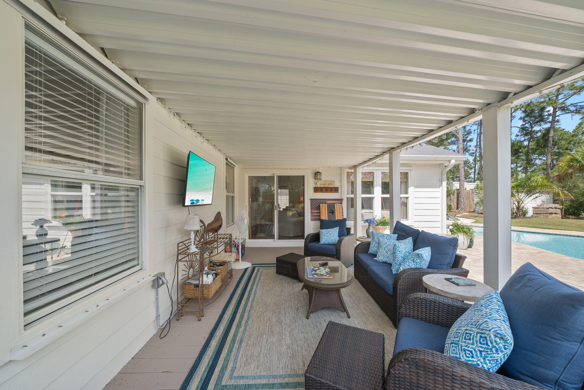 10 Fairway Drive
