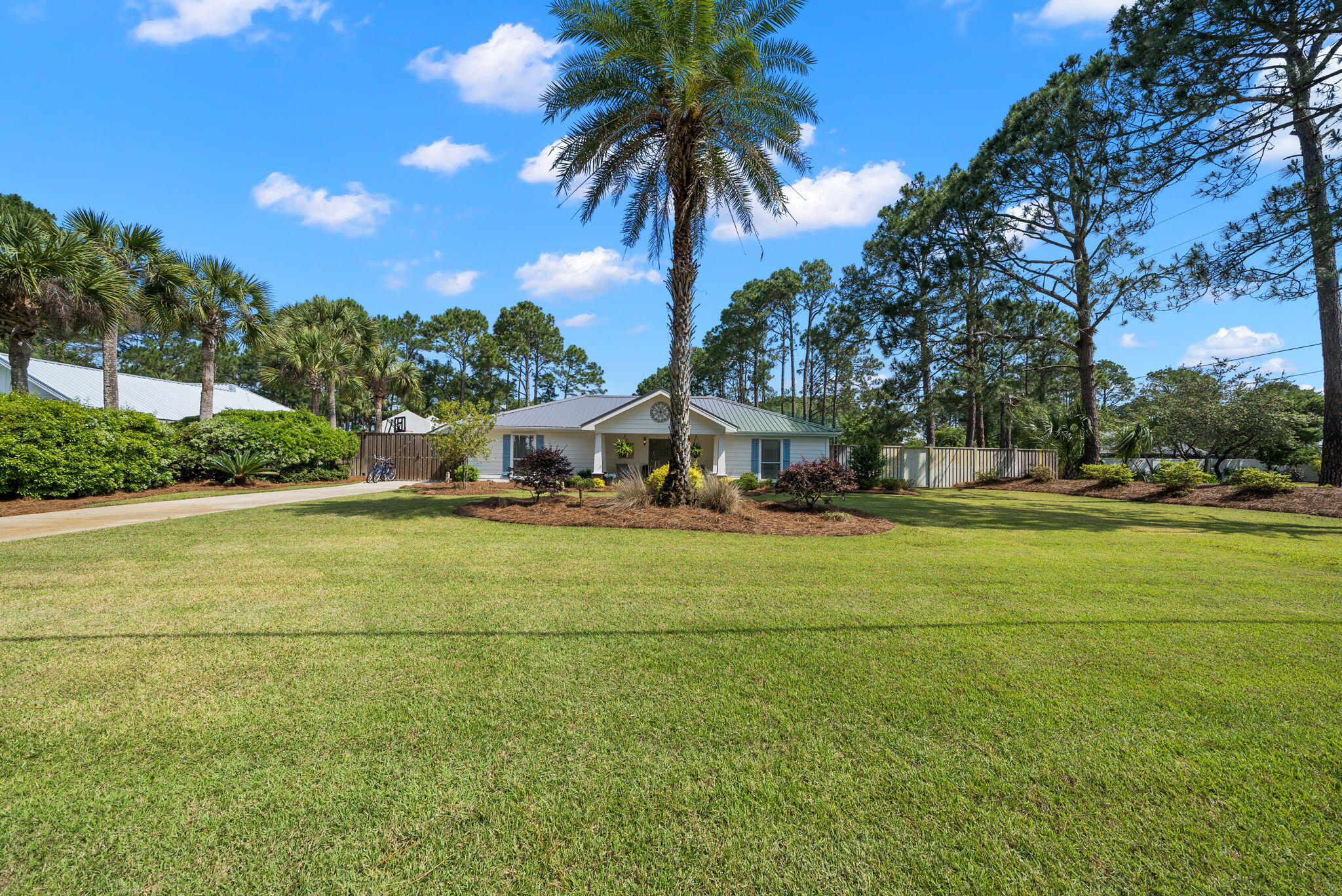 10 Fairway Drive