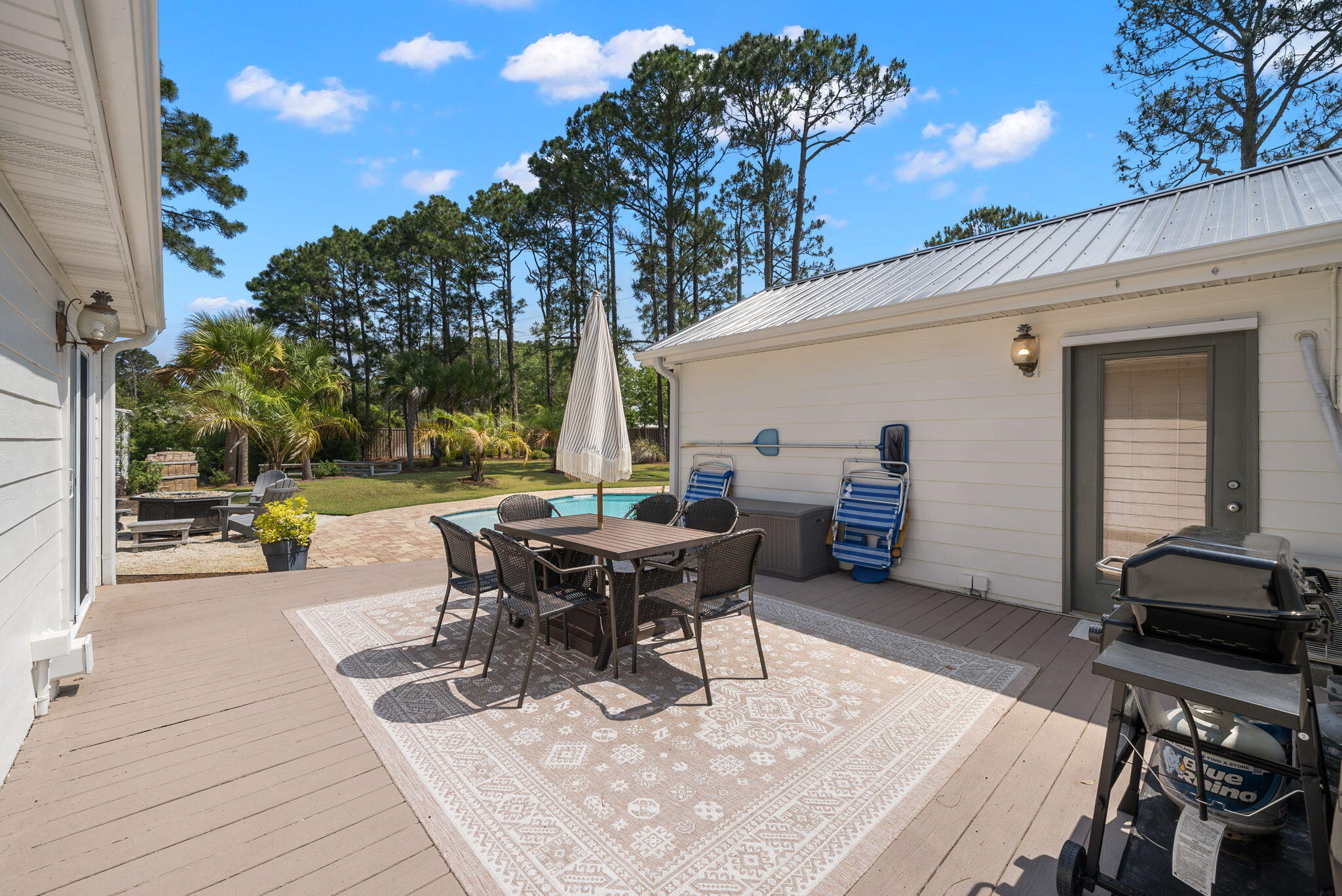 10 Fairway Drive