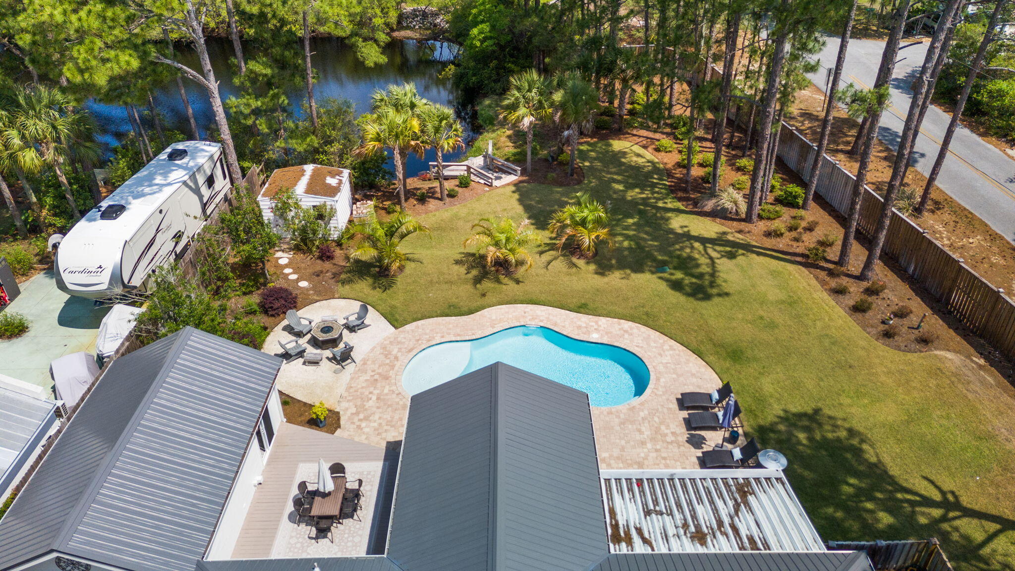 10 Fairway Drive
