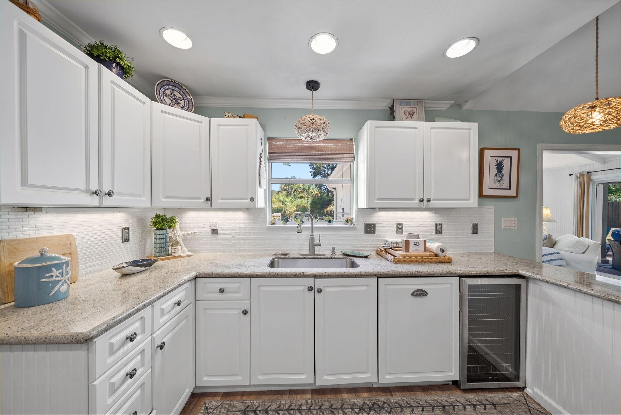 10 Fairway Drive