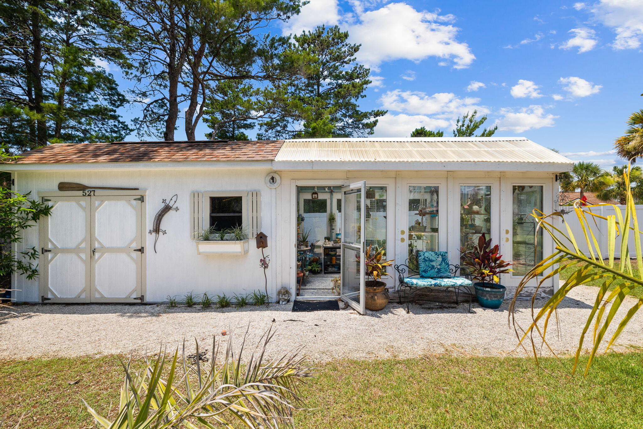 527 Ridge Road