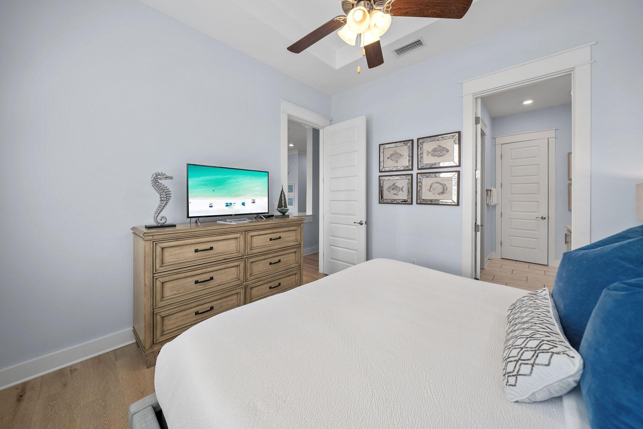 99 E Pine Lands UNIT C