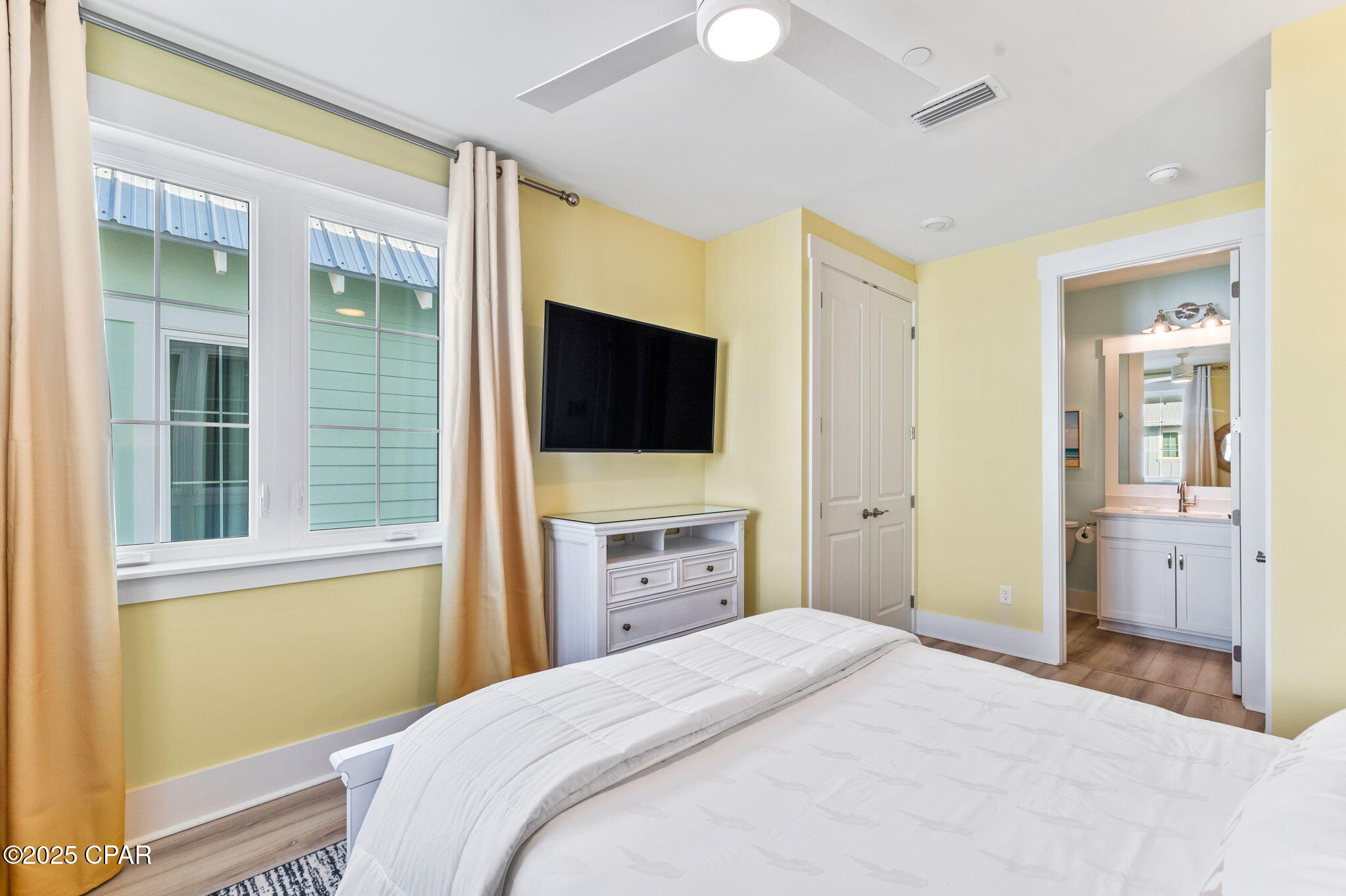 13664 Front Beach Road