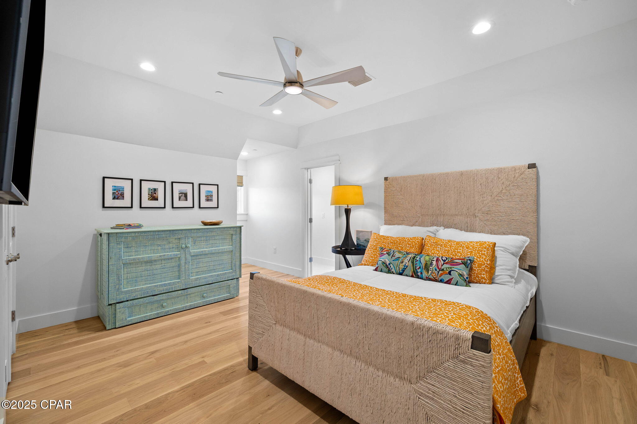1411 Courtside Drive