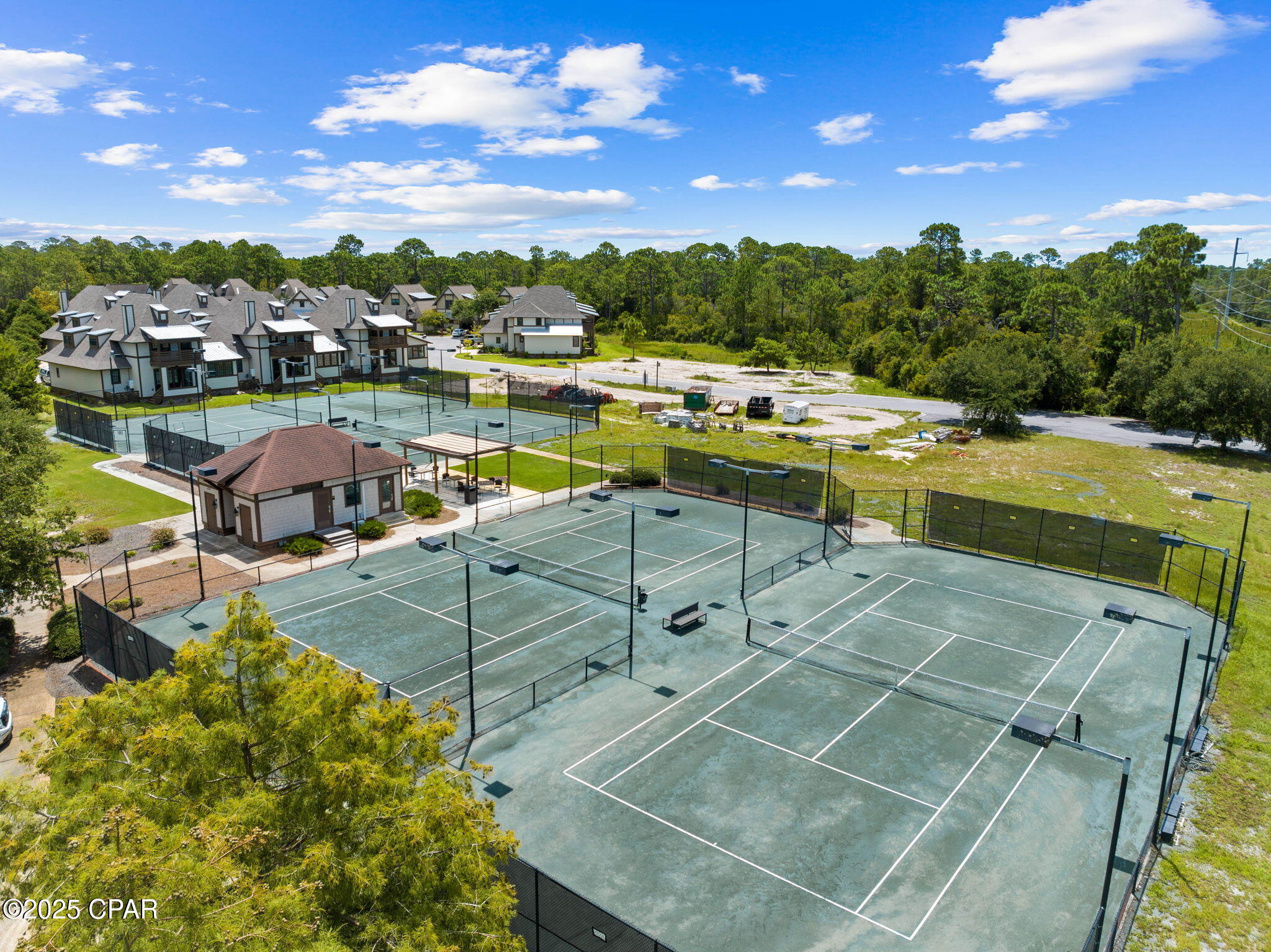 1411 Courtside Drive