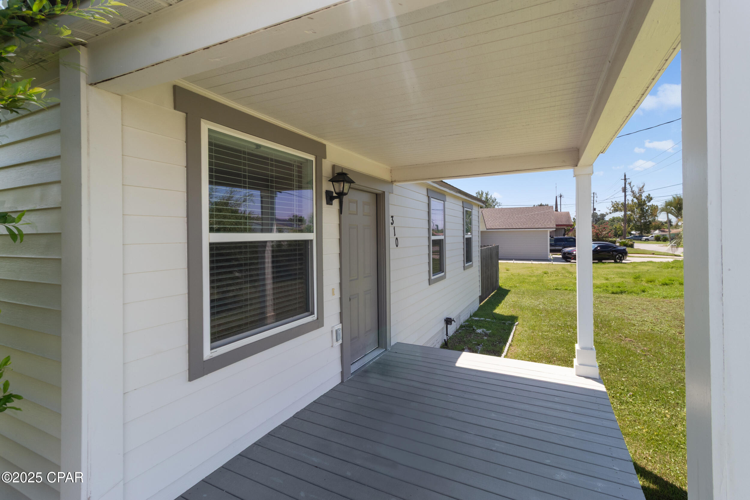 310 N Bonita Avenue