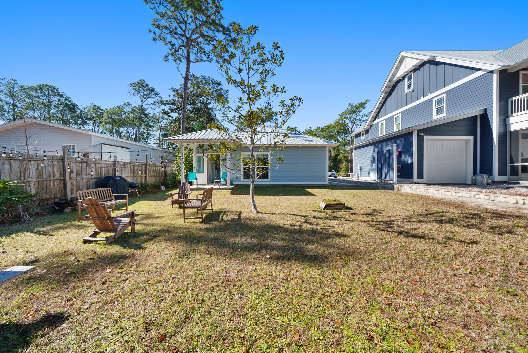 115 N Barcelona Avenue