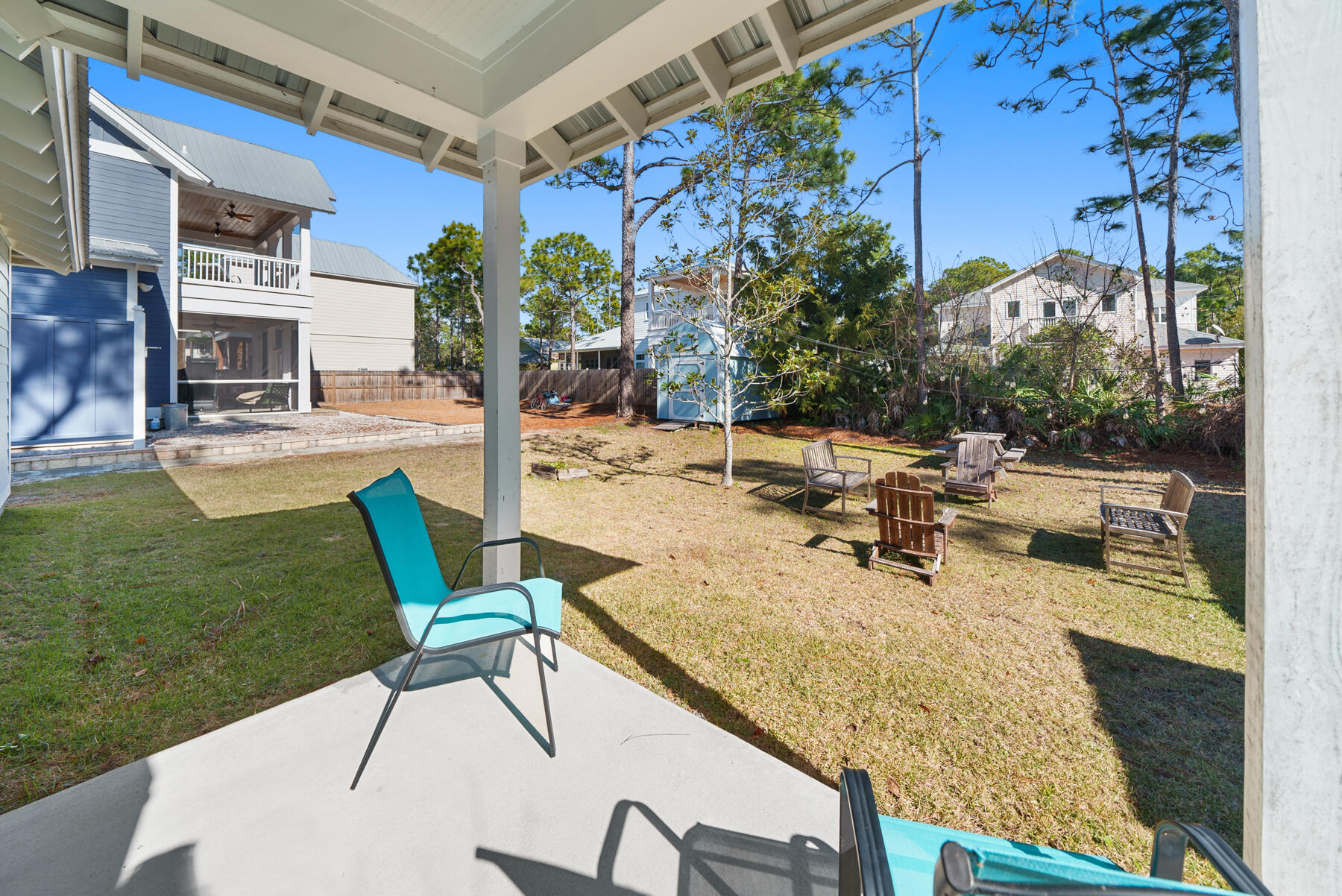 115 N Barcelona Avenue