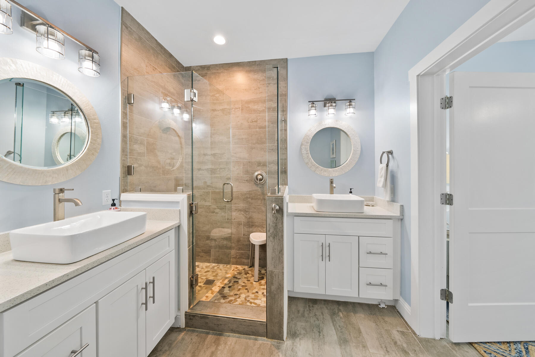 115 N Barcelona Avenue