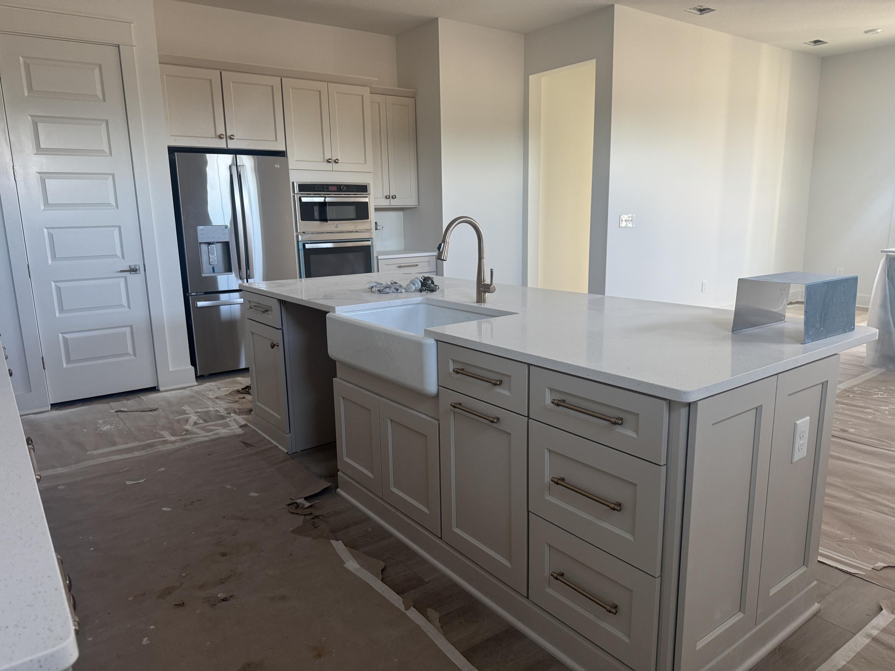 445 B Suwannee Drive #52B