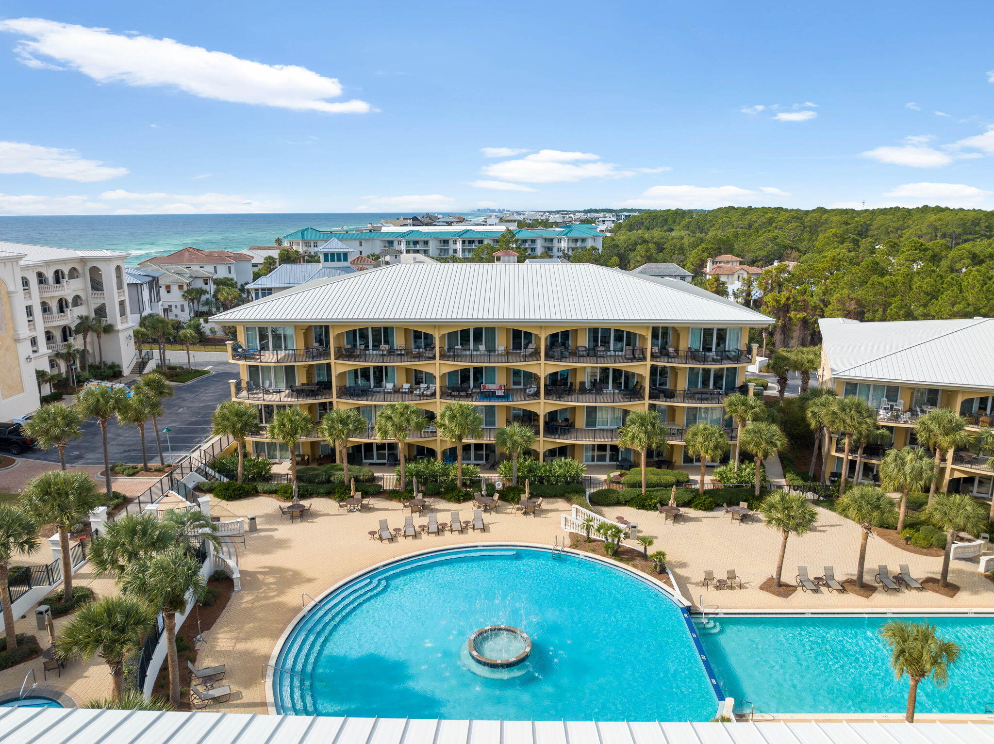 2421 W County Highway 30A, UNIT G303