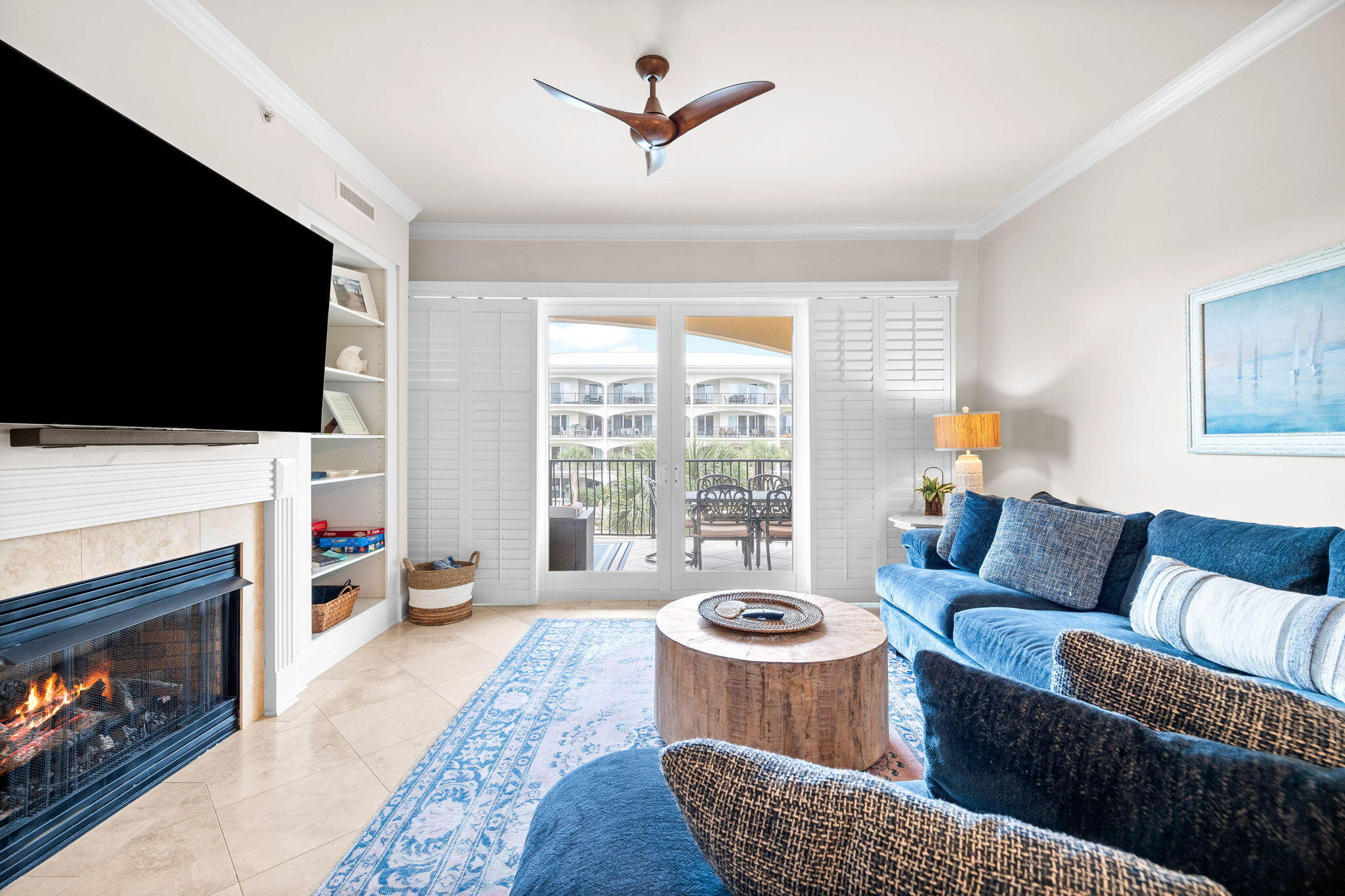 2421 W County Highway 30A, UNIT G303