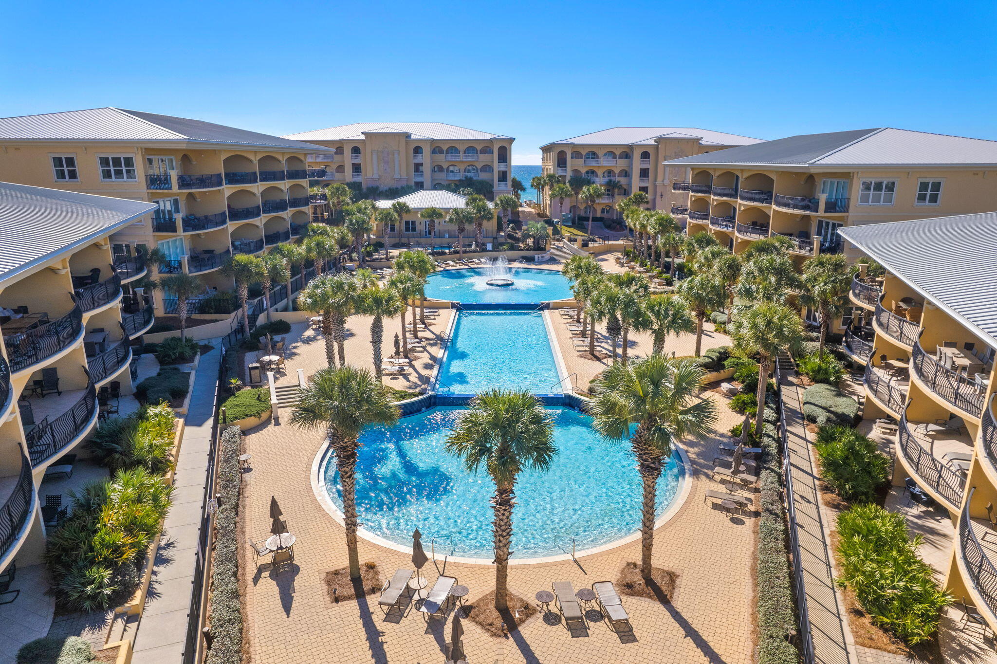 2421 W County Highway 30A, UNIT G303