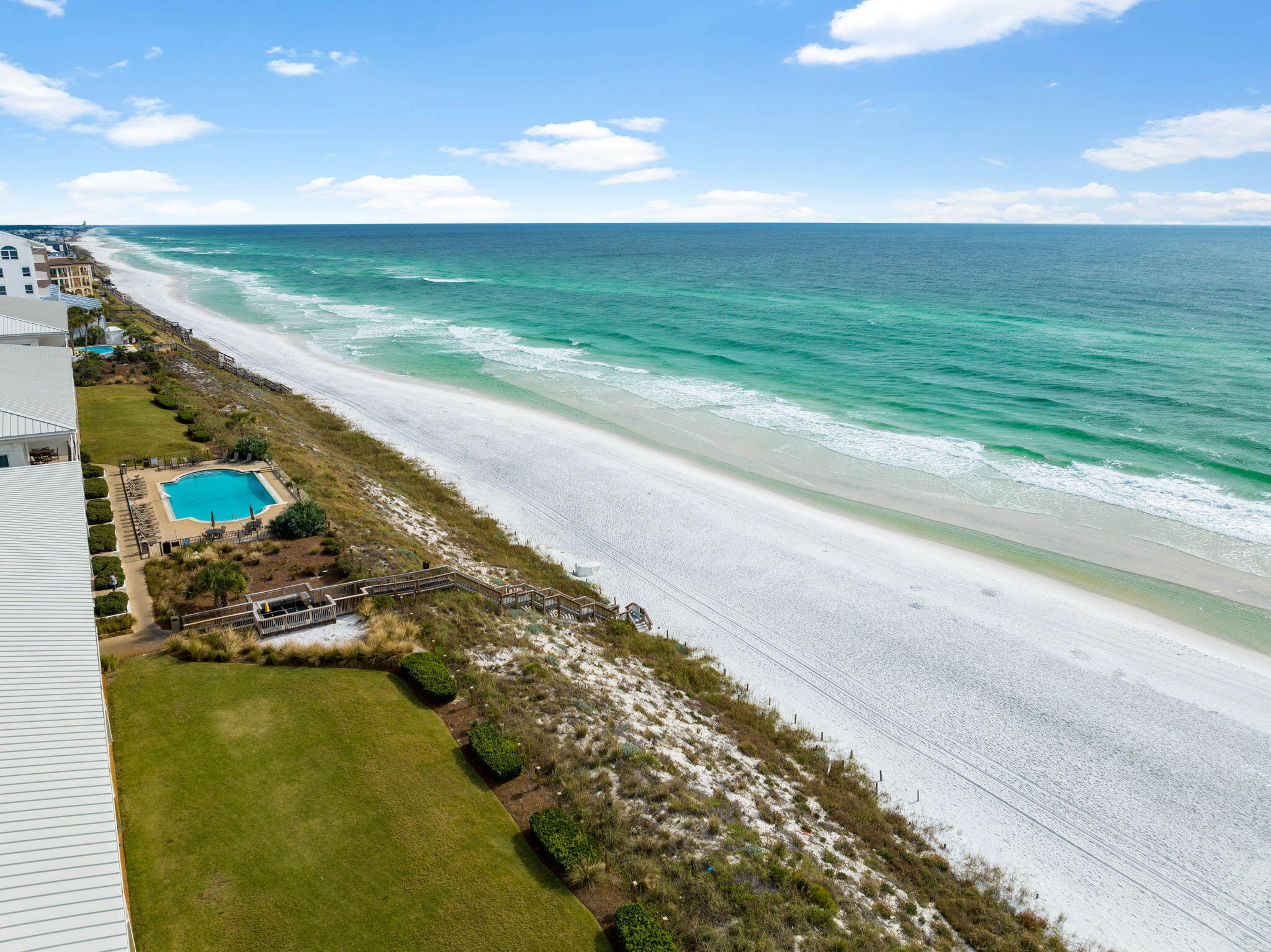 2421 W County Highway 30A, UNIT G303