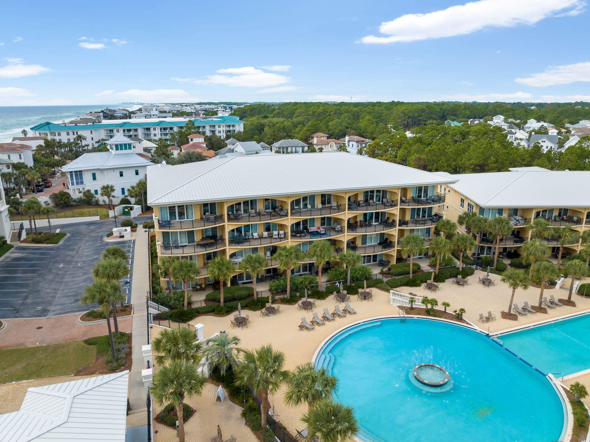 2421 W County Highway 30A, UNIT G303