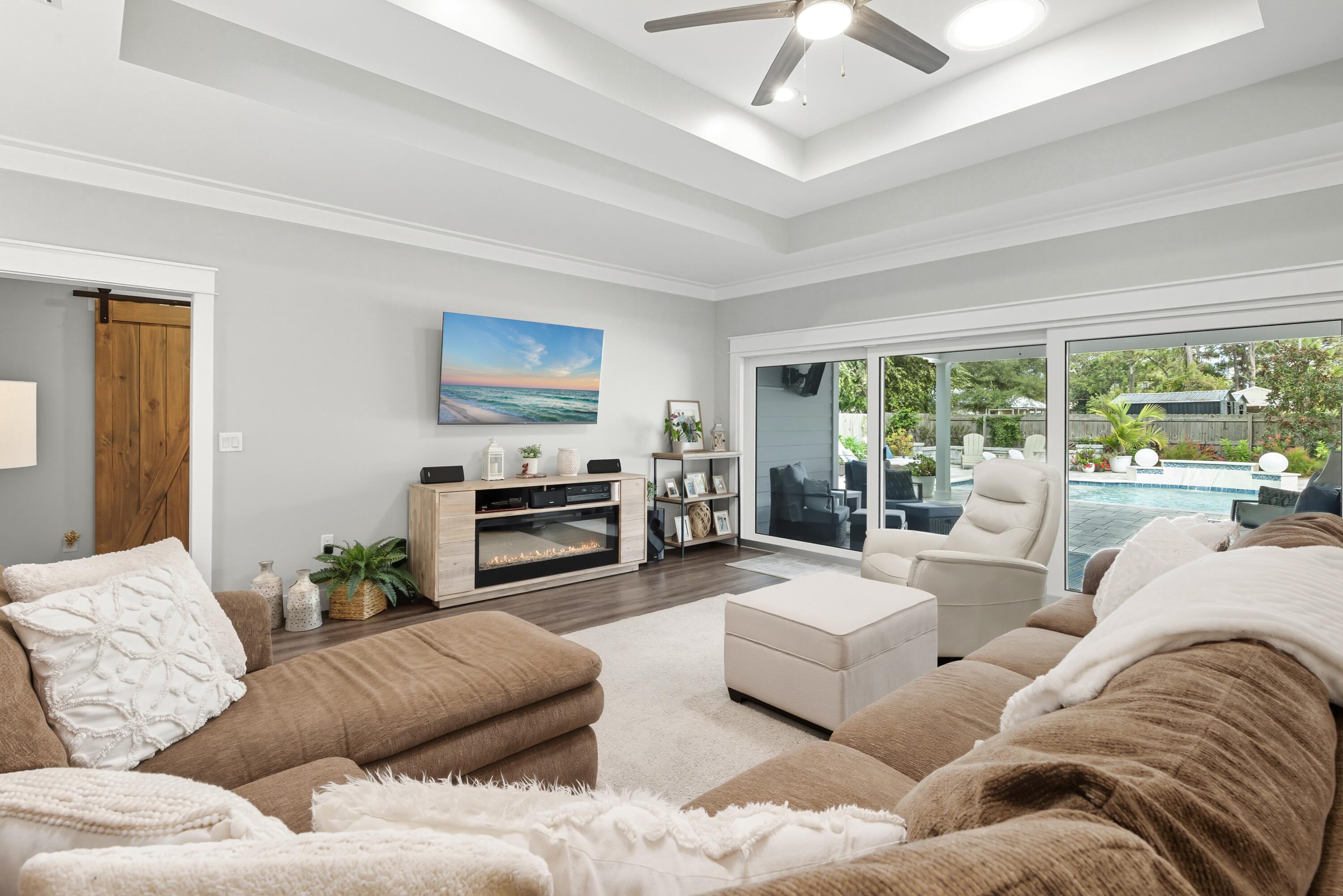 160 Pelican Bay Drive
