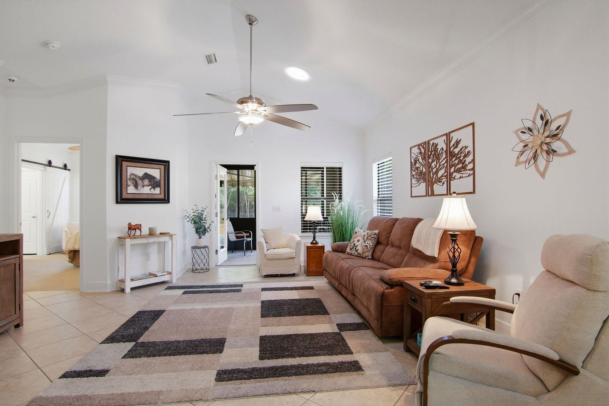 11 Hemingway Lane