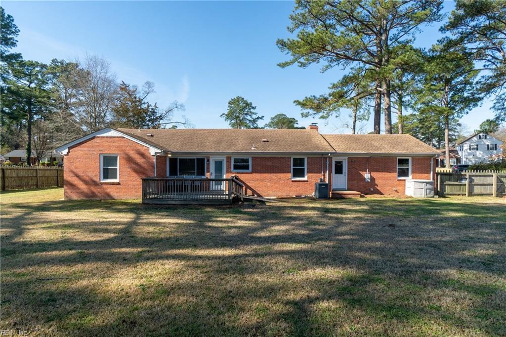 104 Shore DR