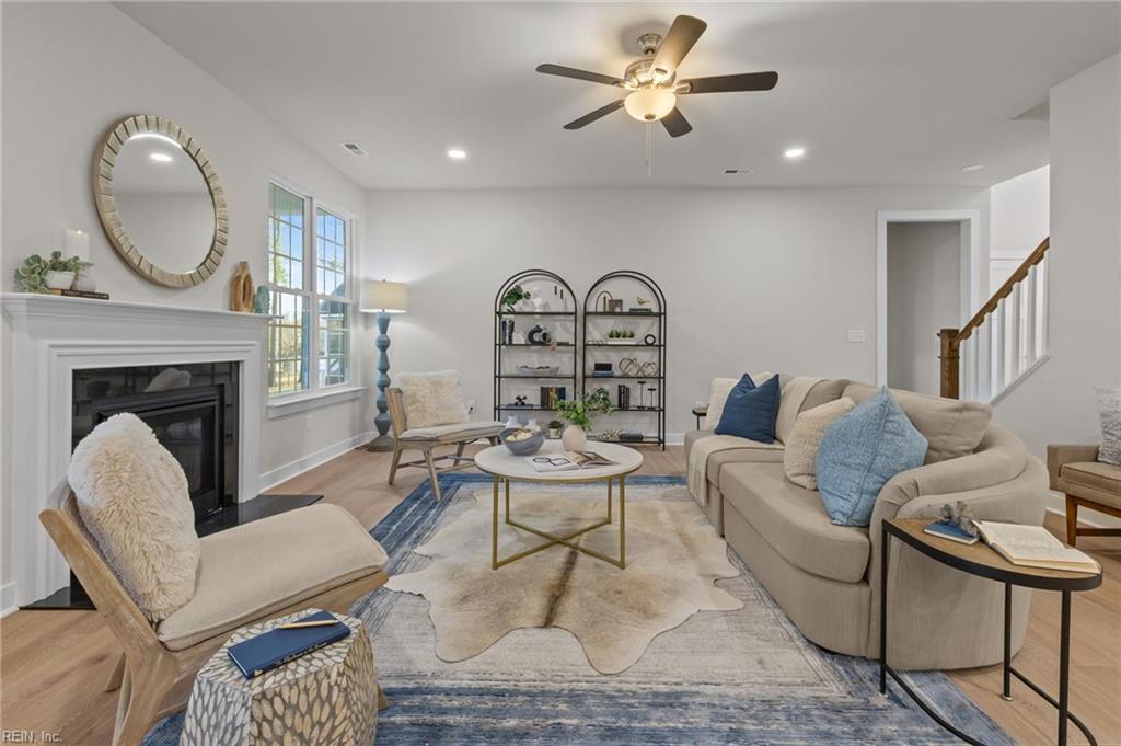 1920 Lancing Crest LN