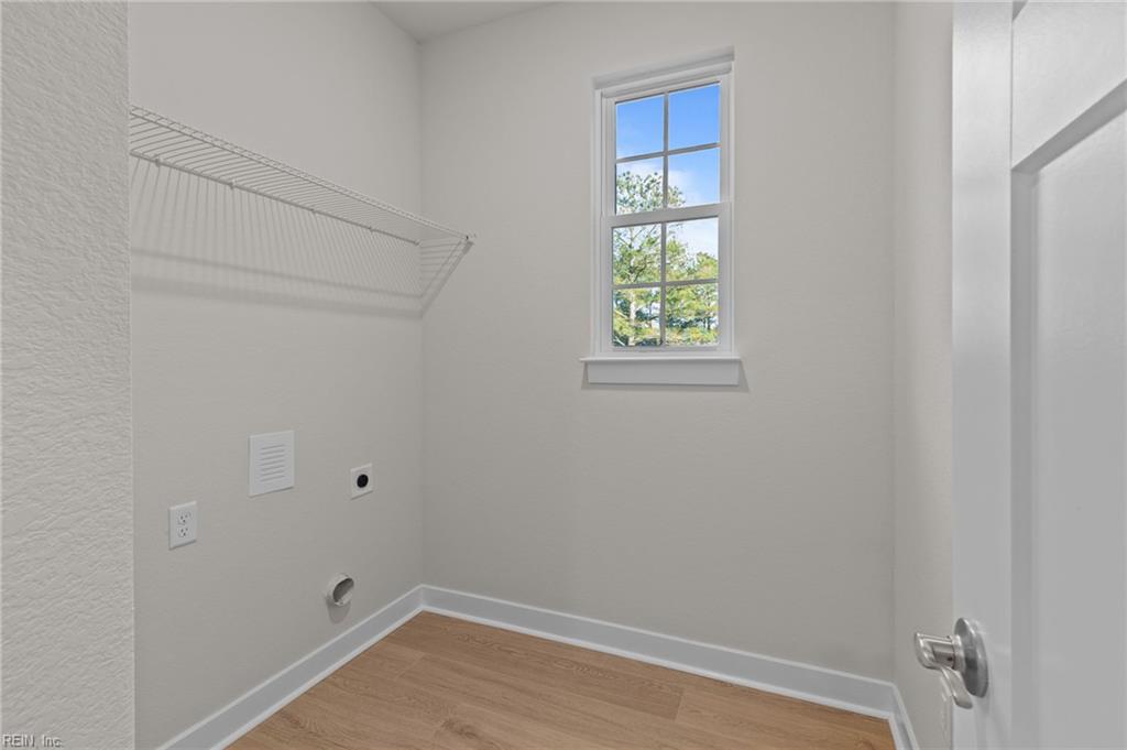 1920 Lancing Crest LN