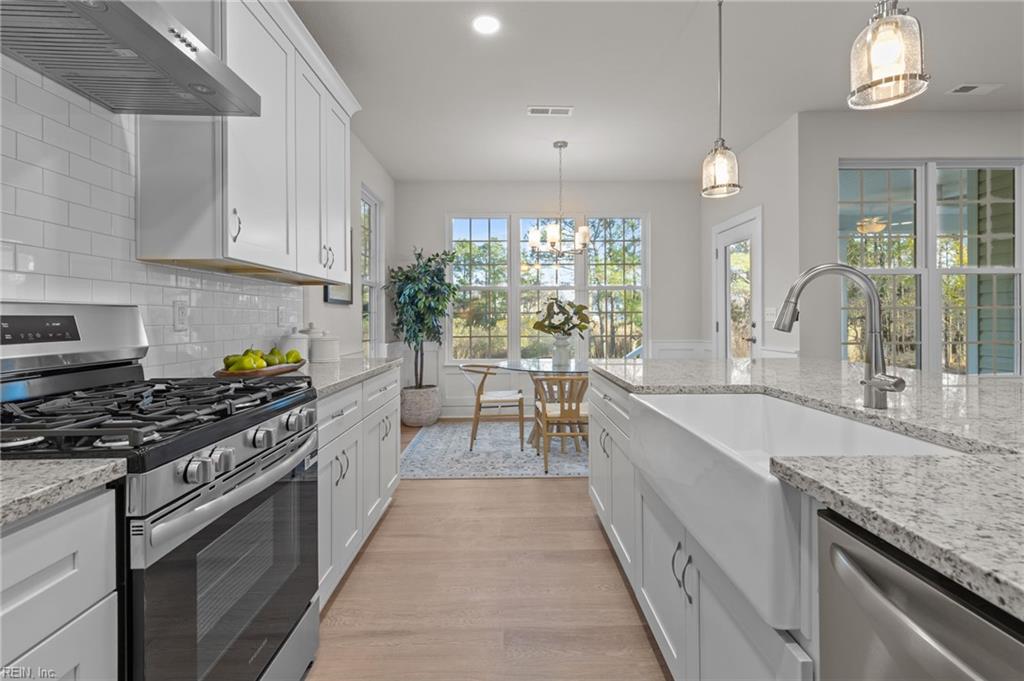 1920 Lancing Crest LN