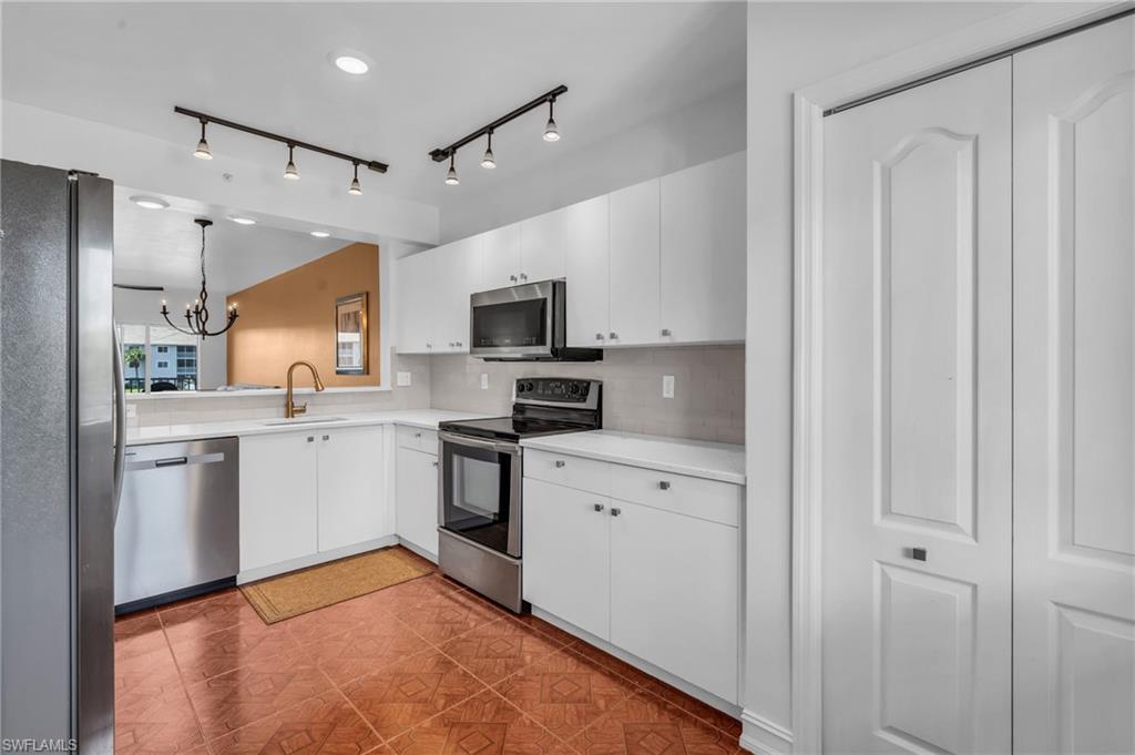 7814 Great Heron WAY # 205