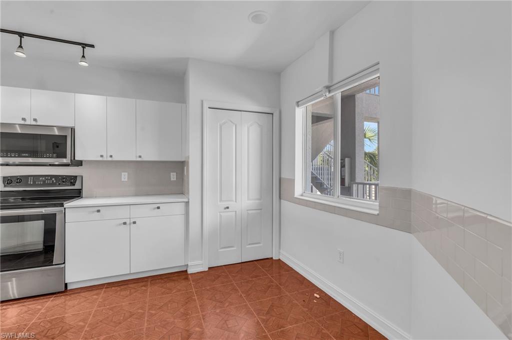 7814 Great Heron WAY # 205