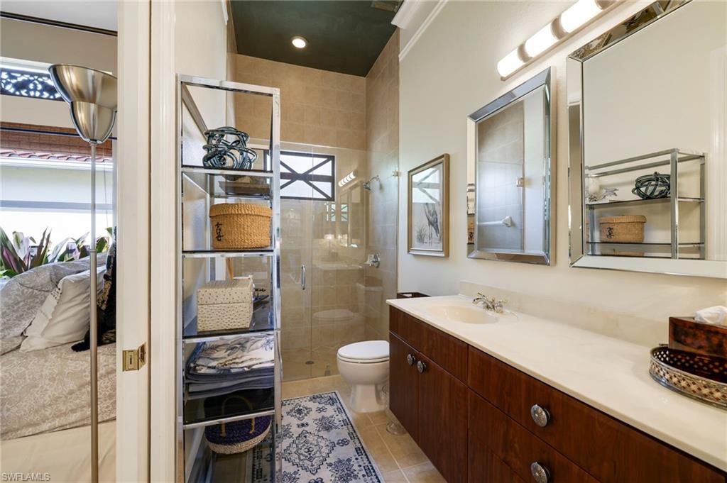 9089 Whitfield DR