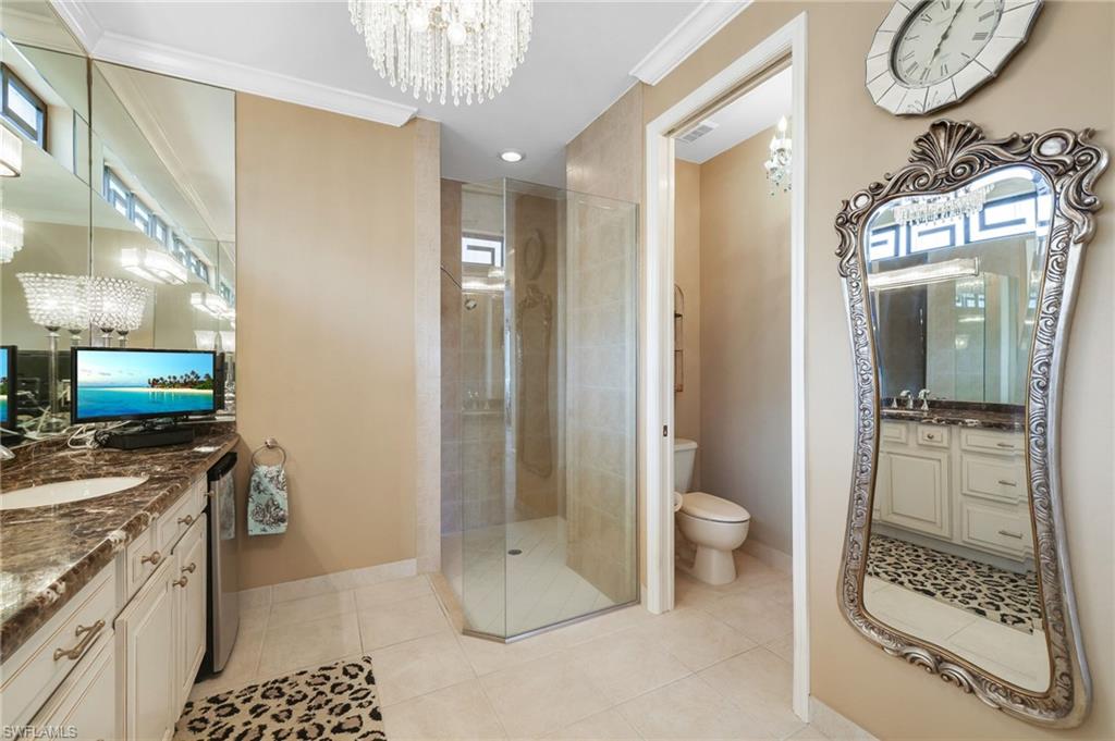9089 Whitfield DR