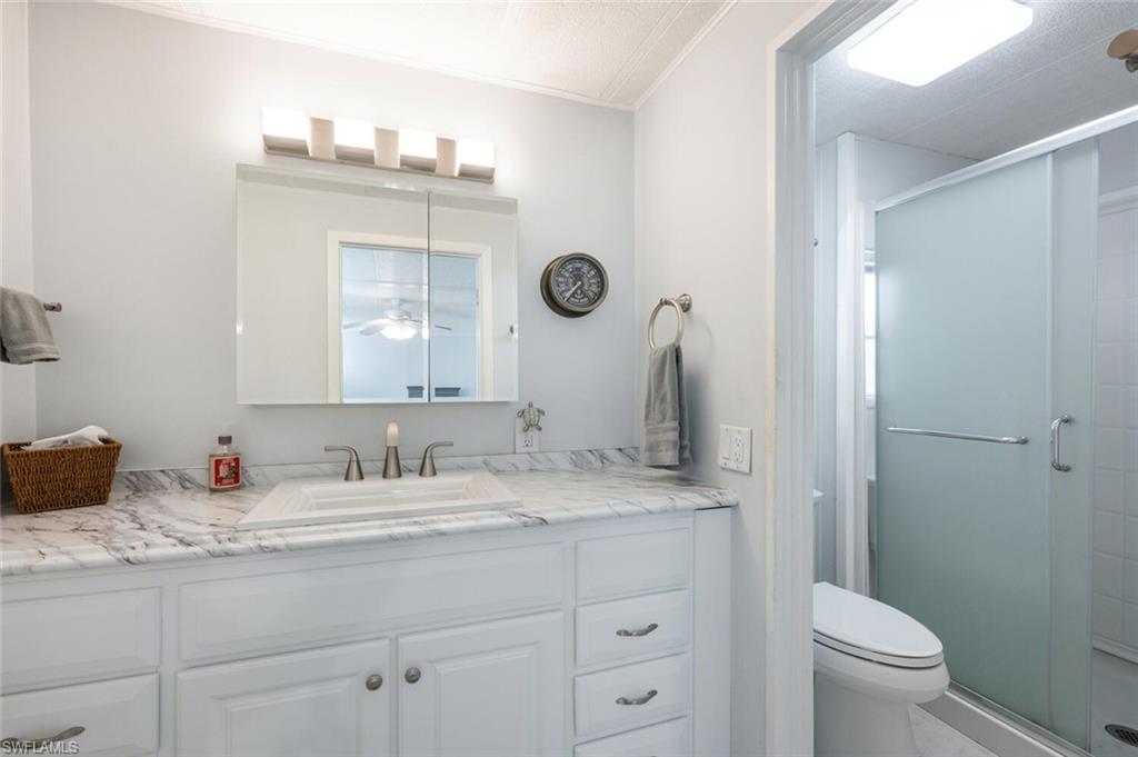 105 Calais CT