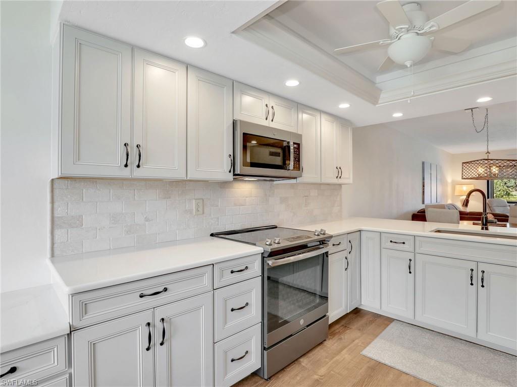 13111 Cross Creek BLVD 208