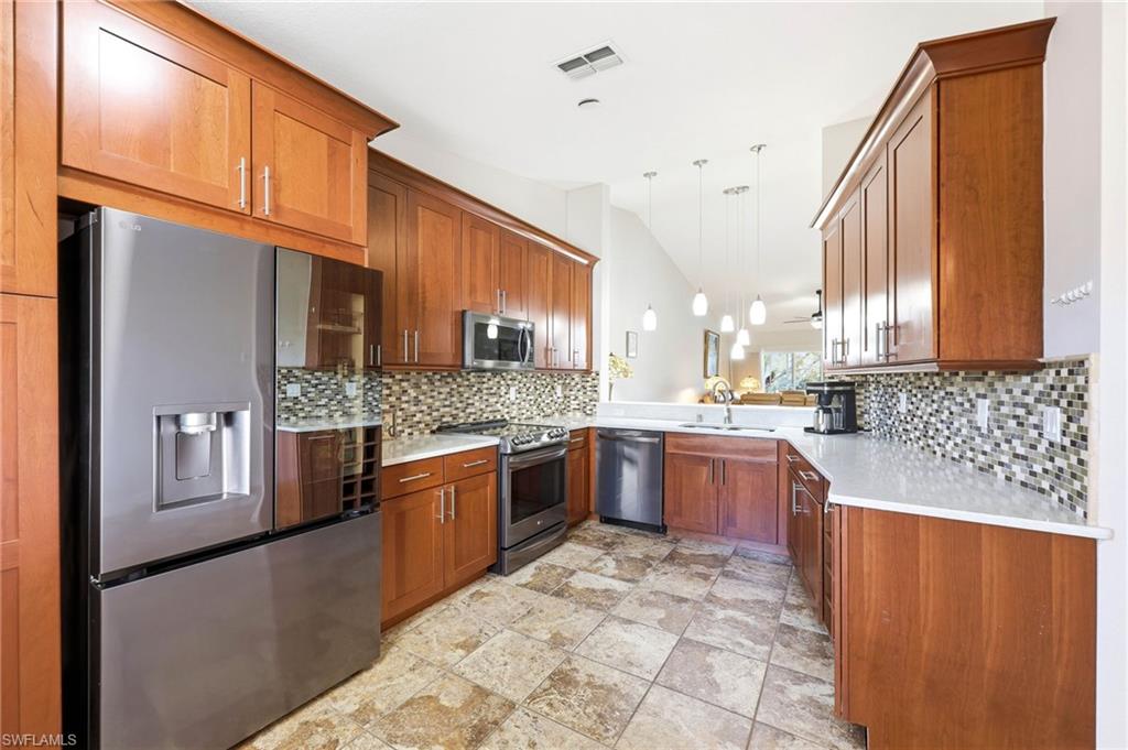 705 Luisa LN 4