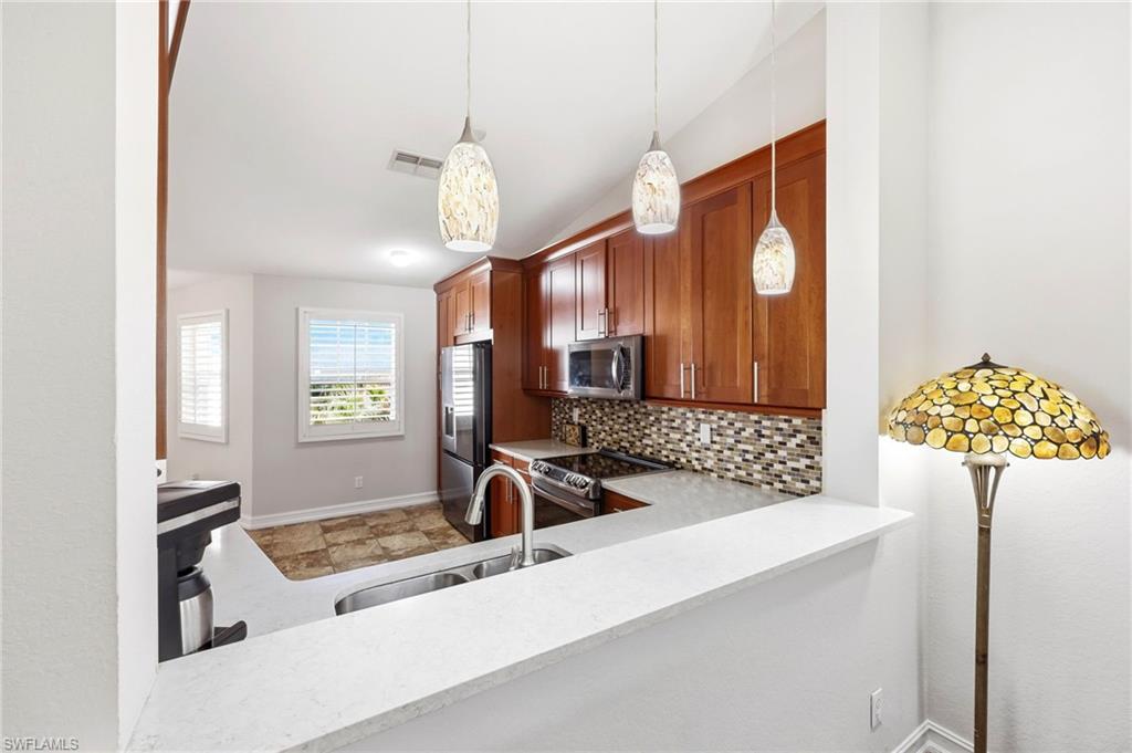 705 Luisa LN 4