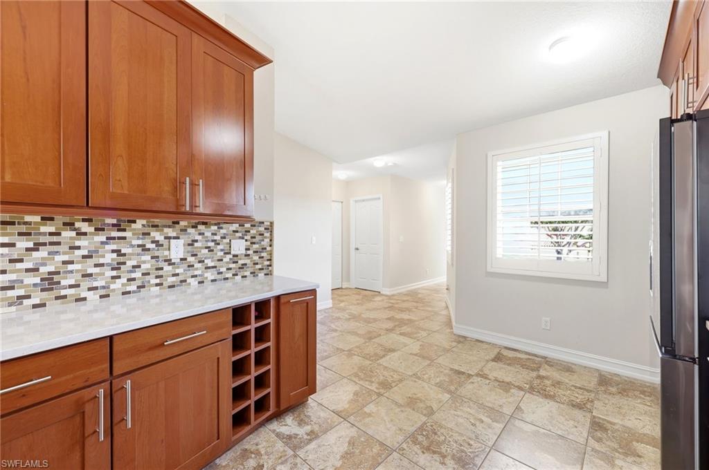 705 Luisa LN 4