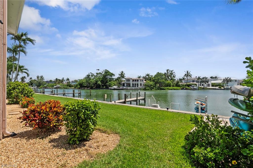 1910 Gulf Shore BLVD N 107