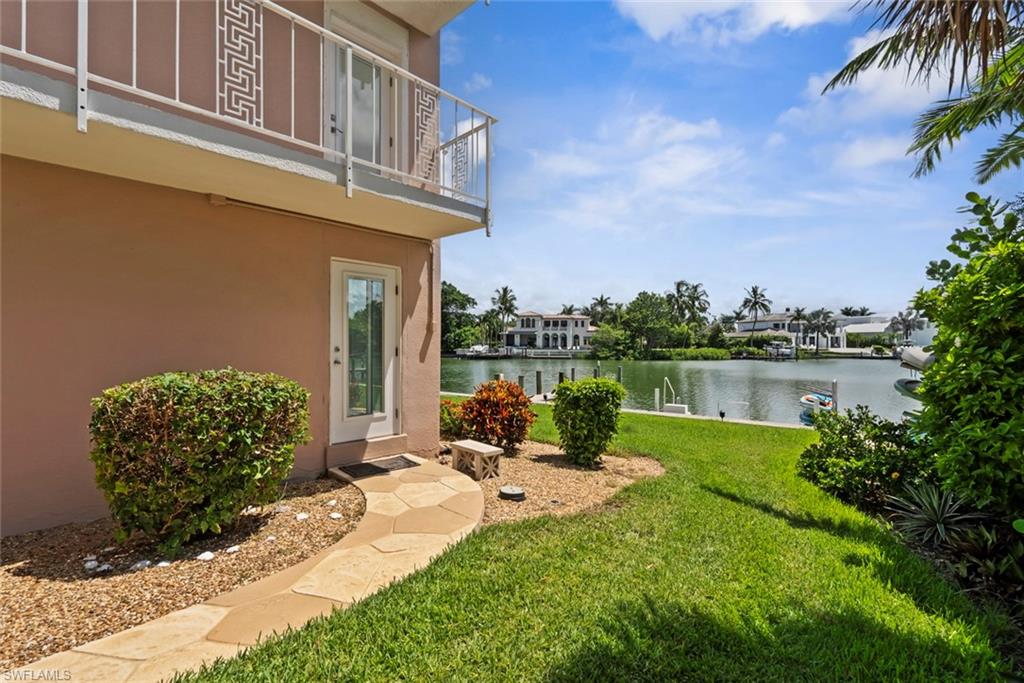 1910 Gulf Shore BLVD N 107