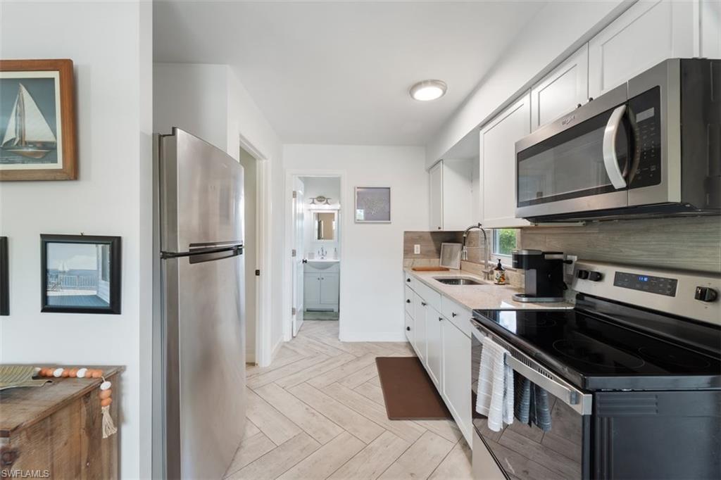 3365 Estey AVE