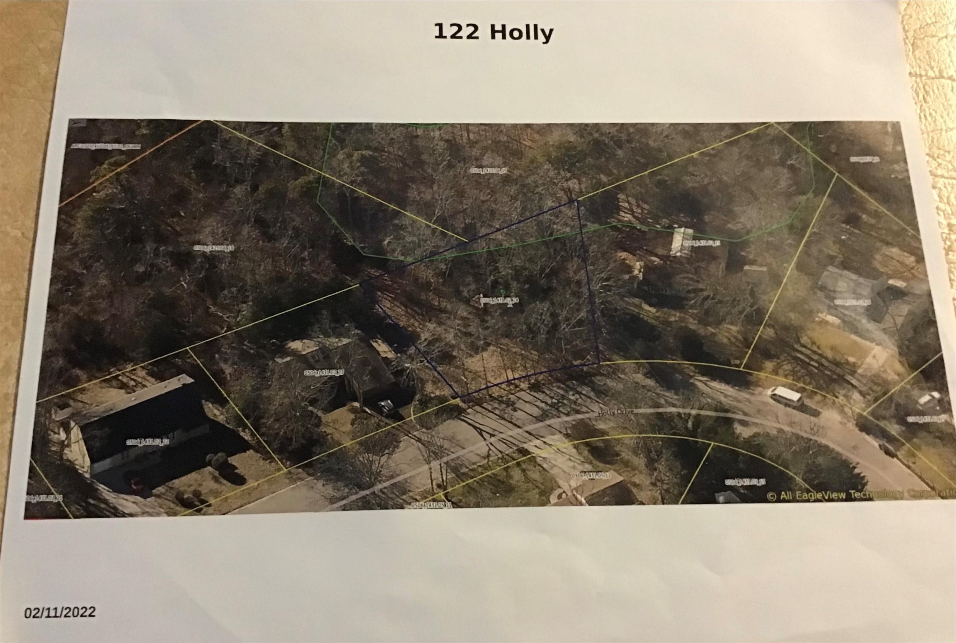 122 Holly Drive