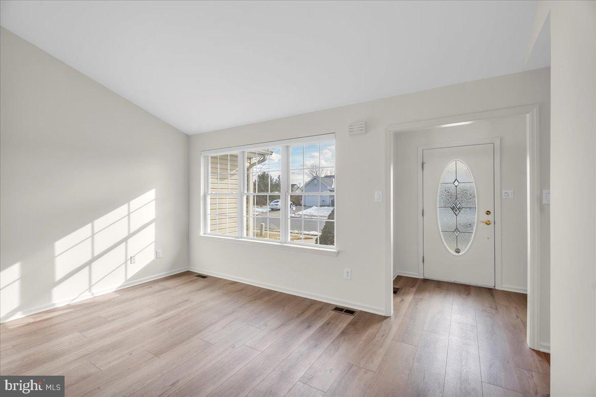 121 CANOPY LANE