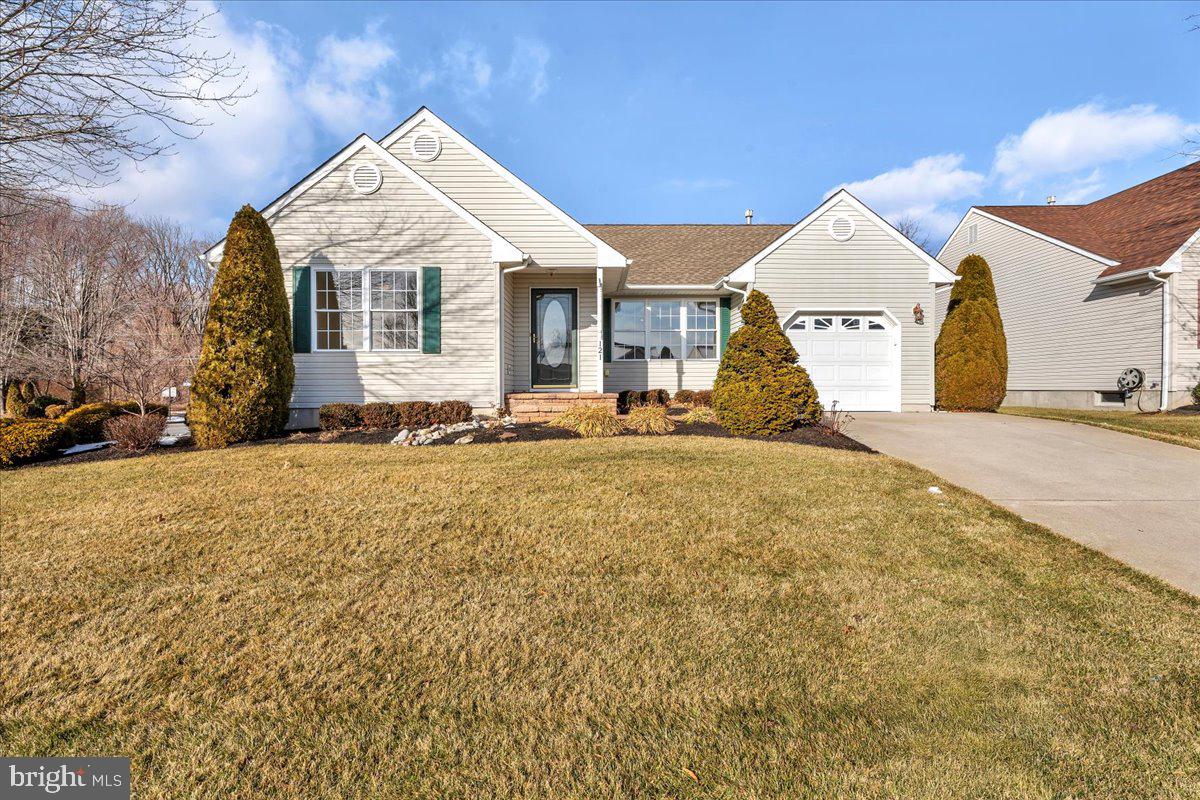 121 CANOPY LANE