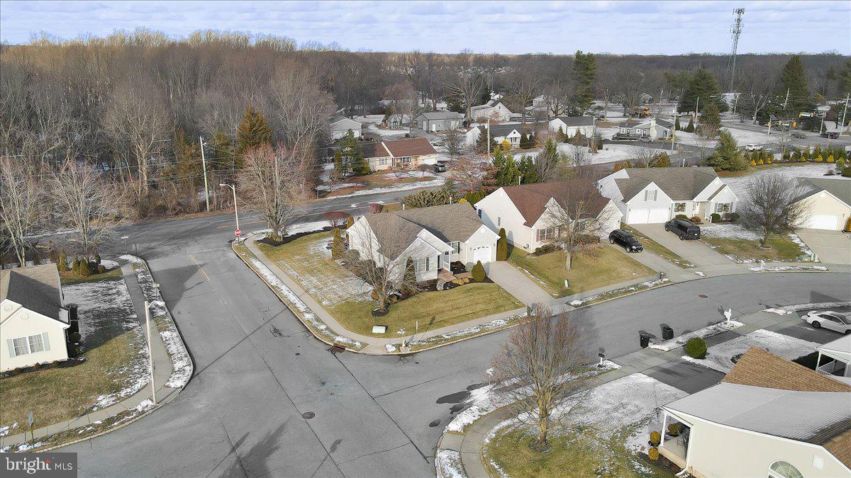 121 CANOPY LANE