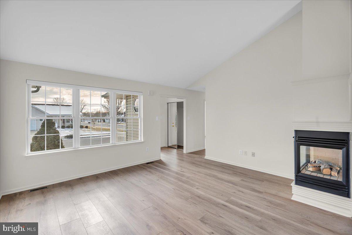 121 CANOPY LANE