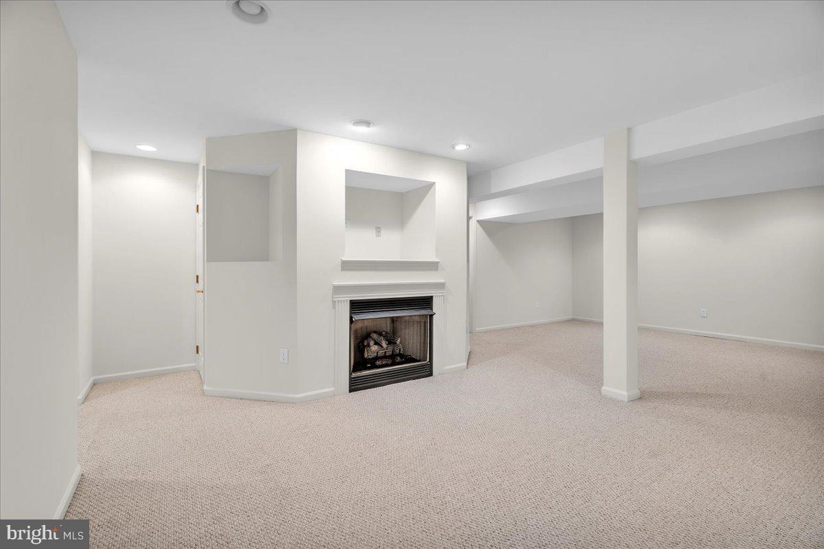 121 CANOPY LANE