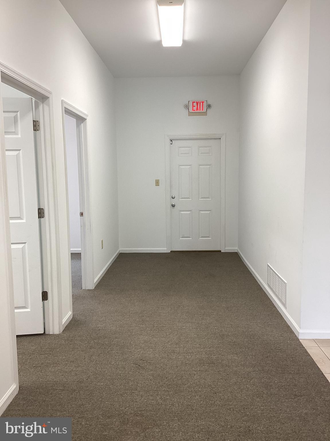 550 BRIDGETON PIKE 2