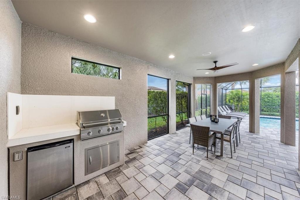 9423 Terresina DR