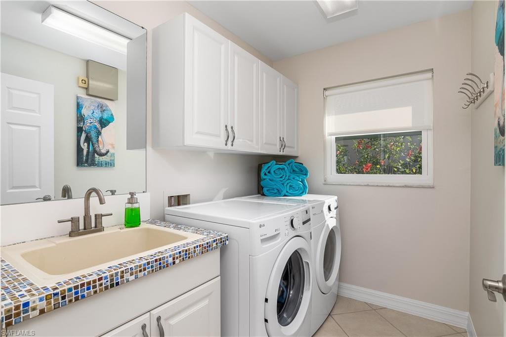 2077 Painted Palm DR