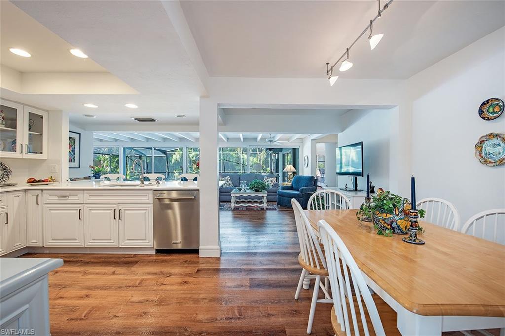 525 Port Side DR