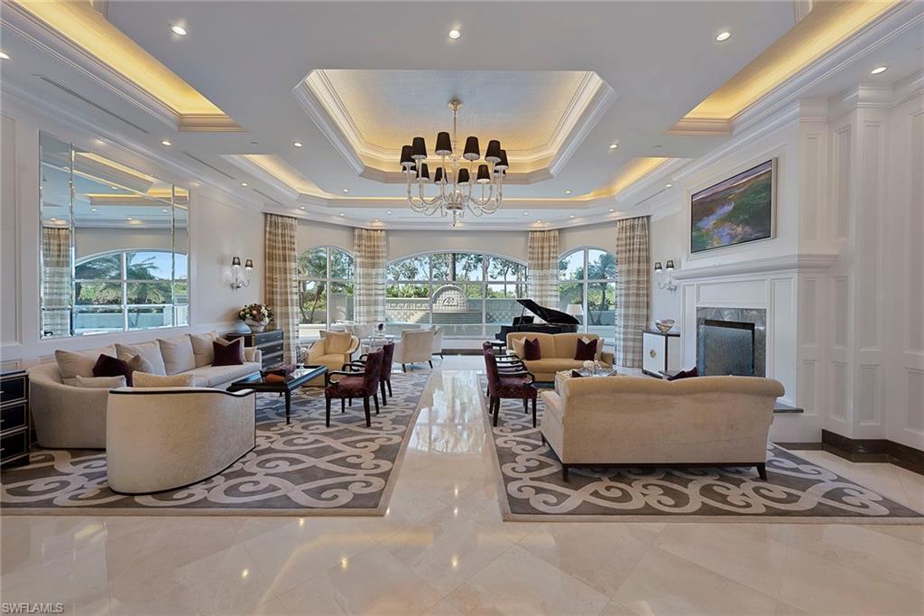 7575 Pelican Bay BLVD # 902